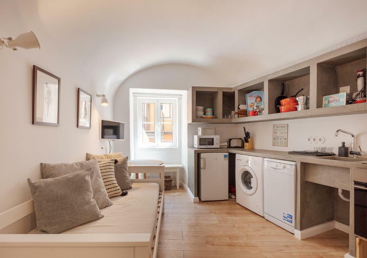 Studio Hideaway With Easy Access To Lisbon Center Kültér fotó